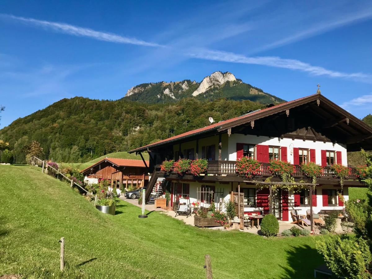 Ferienwohnung Draexl Garten Und Bergblick Nußdorf am Inn Esterno foto