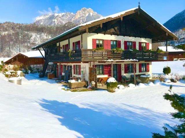 Ferienwohnung Draexl Garten Und Bergblick Nußdorf am Inn Esterno foto